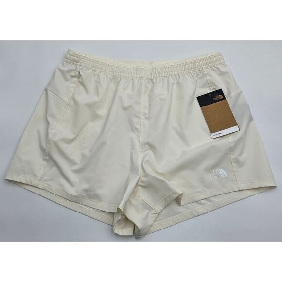 The North Face Women's L Wander Short 2.0 White Dune NWT - Picture 1 of 7